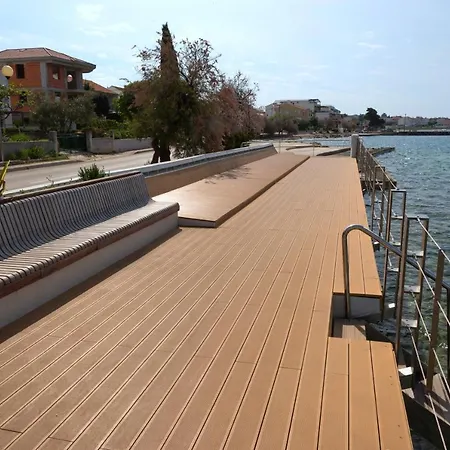 By The Sea - Diklo - 5925 *