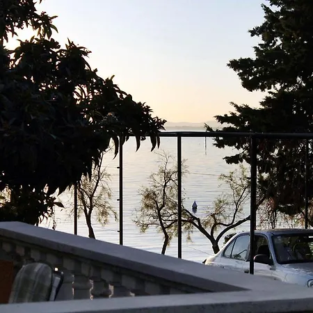 By The Sea - Diklo - 5925 *