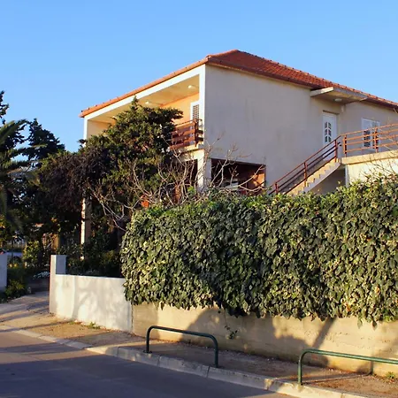 Apartment Apartments By The Sea Zadar - Diklo, Zadar - 5925 *